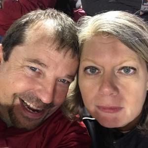 Meet your Posher, Lynn